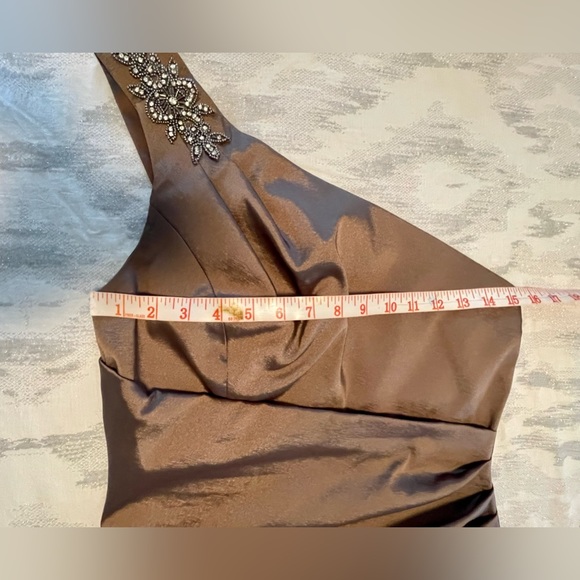 Beautiful Le Château Dress - Picture 7 of 8